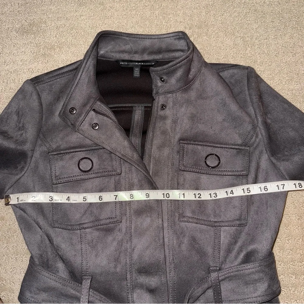 White House Black Market WHBM Belted Faux Suede Jacket in Blackened Pearl XS